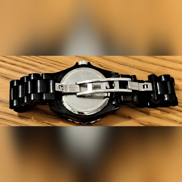 Vintage Y2K Ed Hardy Black & Bling Watch Wristwatch Jewelry w/ Neon Colors - Picture 4 of 5